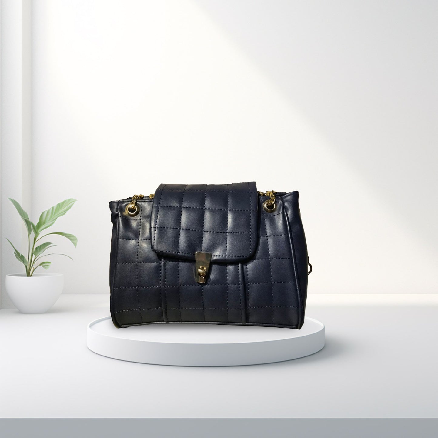 QUILTED FLAP TOTE