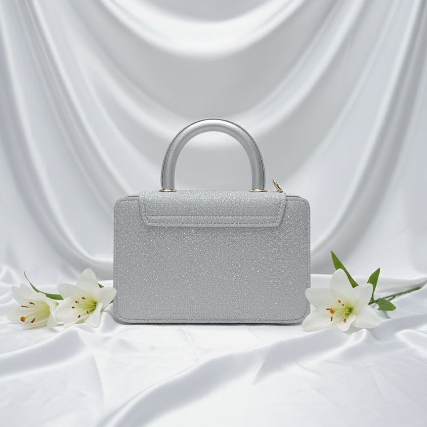 SHIMMER LUXE CLUTCH SILVER