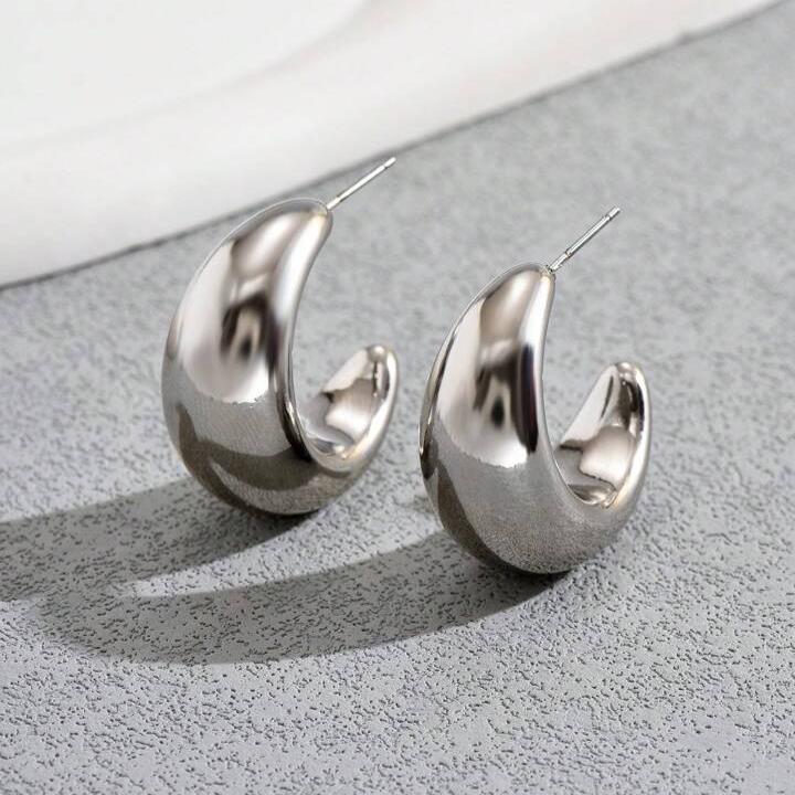 TEARDROP STUD SILVER