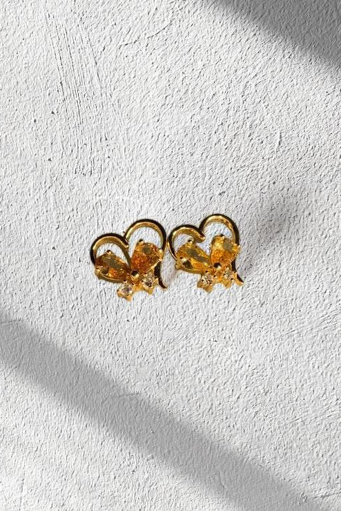 MINI HEART STUDS