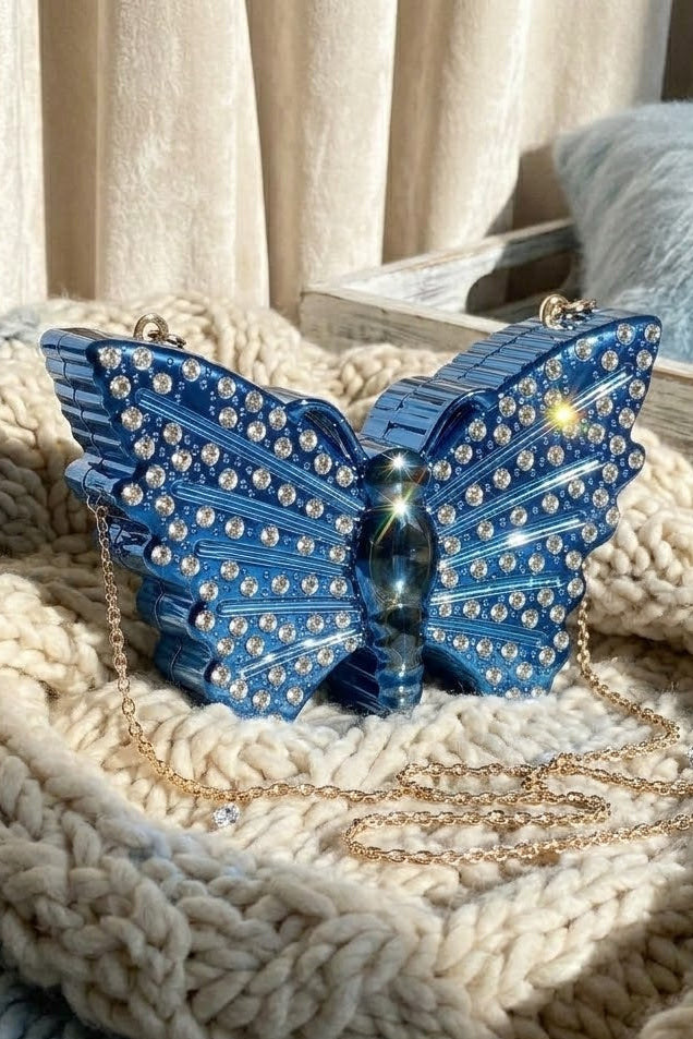 THE LUMINA CLUTCH BLUE