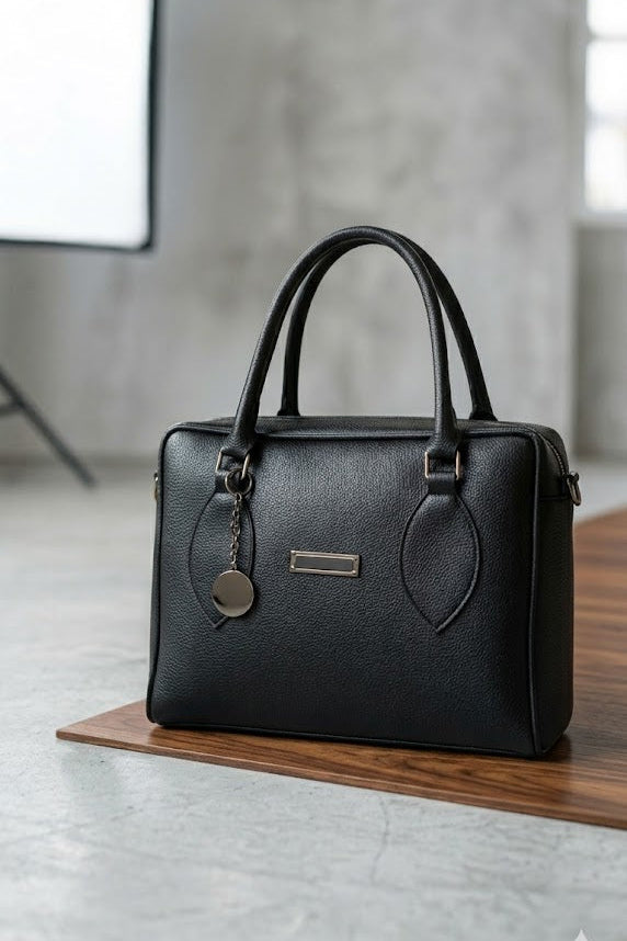 THE MAVEN CARRYALL BLACK