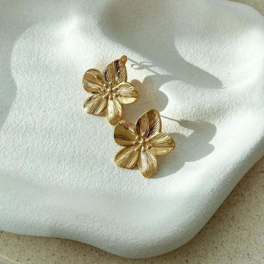 PRIMROSE STUDS