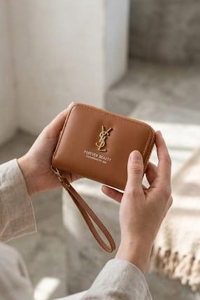 ZIP CARD WALLET