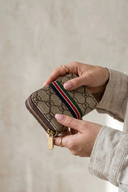 LUXURY CARD WALLET
