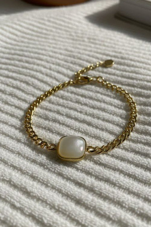 ADRIA GOLD BRACELET