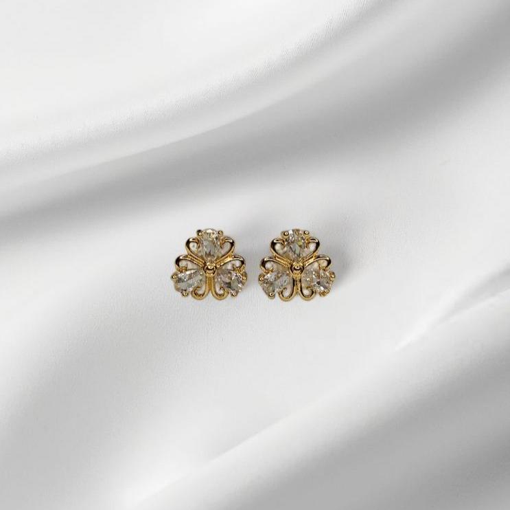 MINI FLORAL STUDS